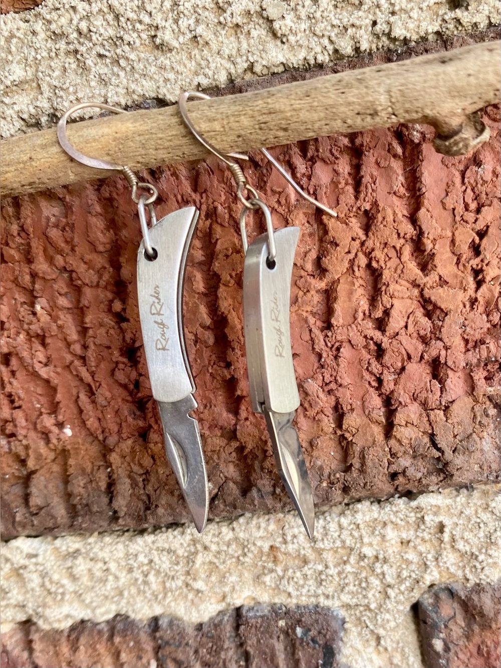Rough Rider Working Switchblade Earrings in Silver